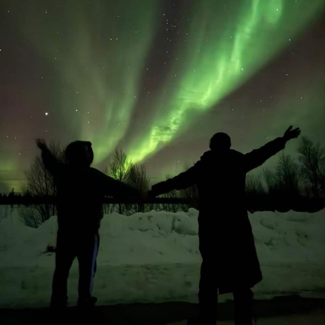 Aurora snowshoeing