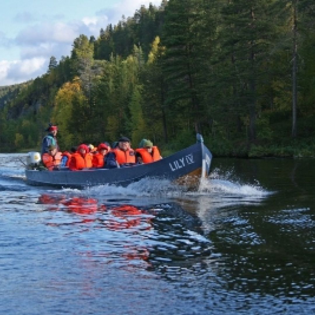 Lemmenjoki river trip