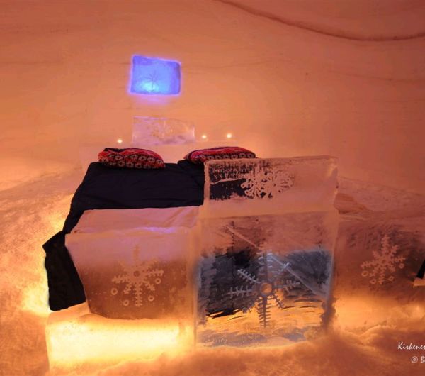 Snowhotel Kirkenes bedroom