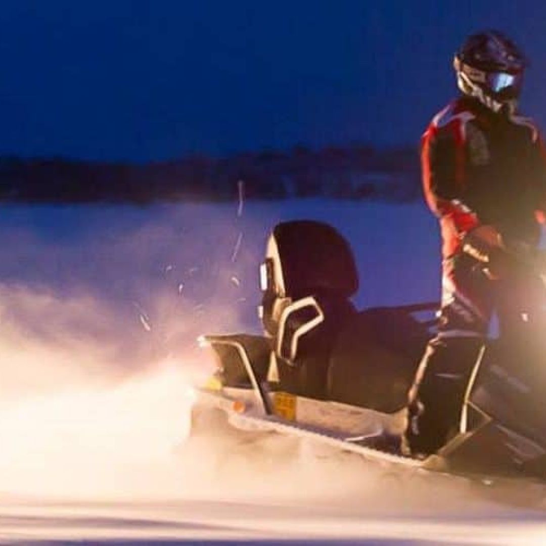 Overnight snowmobile safari